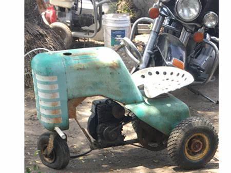 Hiller lawn tractors Yard Hand 100