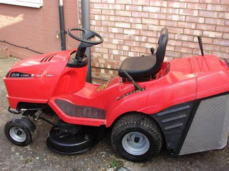 Honda lawn tractors HF2114