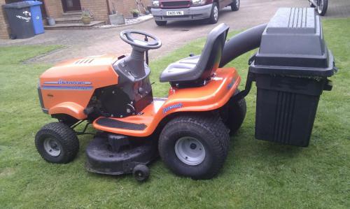 Husqvarna lawn tractors GT-160