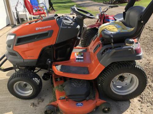 Husqvarna lawn tractors GT54LS