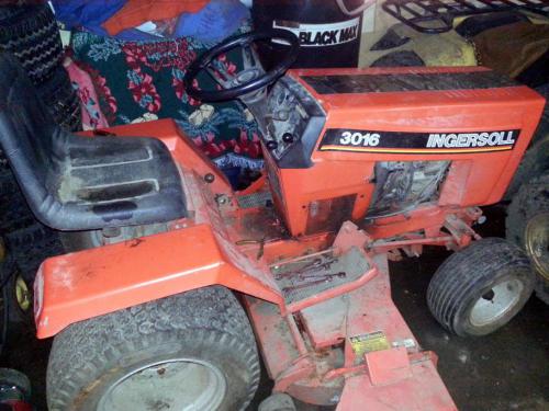 Ingersoll lawn tractors 3016