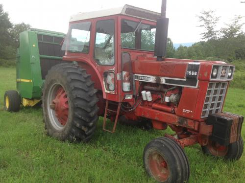 International Harvester 1566