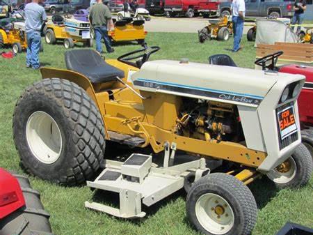 International Harvester 185 Lo-Boy