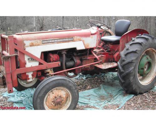 International Harvester 276