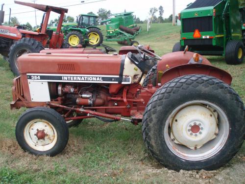 International Harvester 384