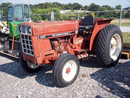 International Harvester 484