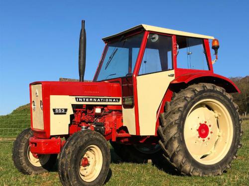 International Harvester 553