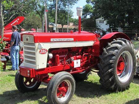 International Harvester 660