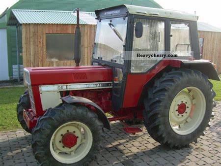 International Harvester 743