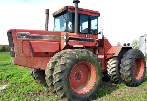 International Harvester 7588