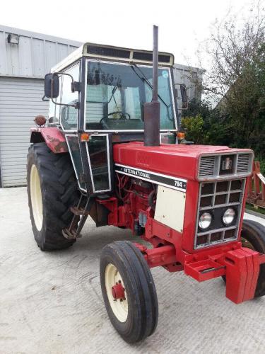 International Harvester 784