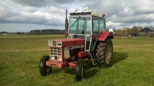 International Harvester 844-S