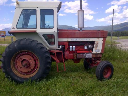 International Harvester 966