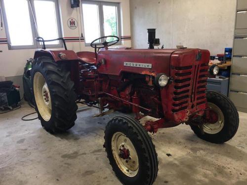 International Harvester D-436