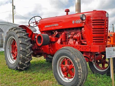 International Harvester W-400