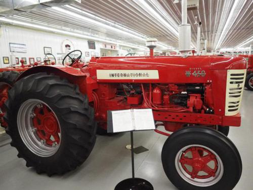 International Harvester W-450