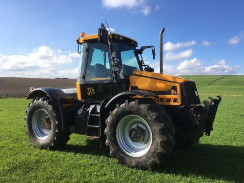 JCB Fastrac 2135