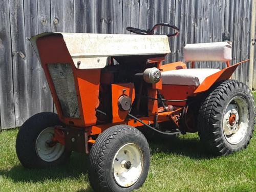 Jacobsen lawn tractors 100