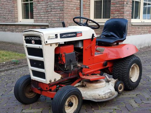 Jacobsen lawn tractors LT860