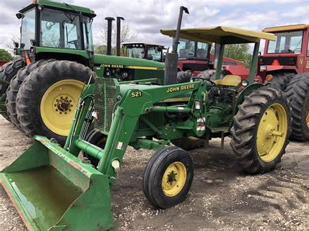 John Deere 1020