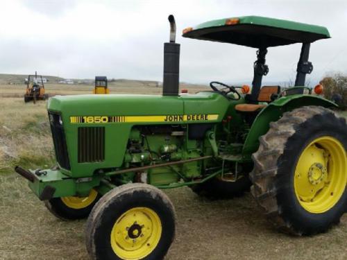 John Deere 1650