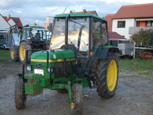 John Deere 1750