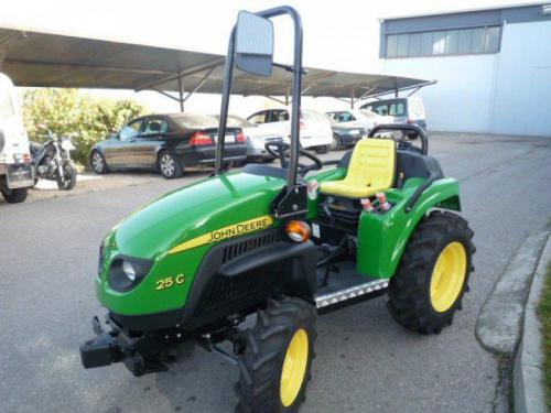 John Deere 25C