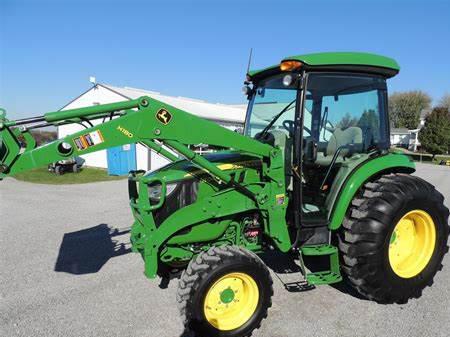 John Deere 4044R