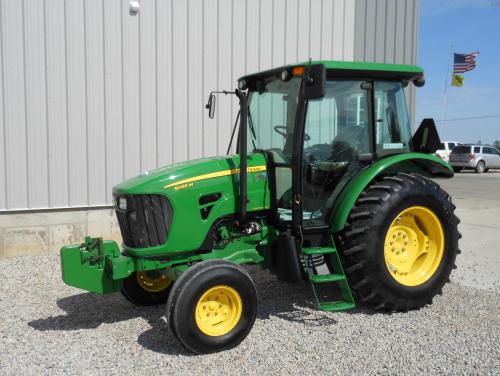 John Deere 5065M