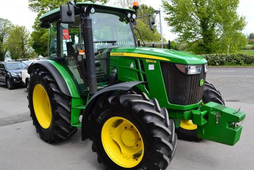 John Deere 5100M