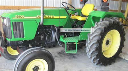 John Deere 5203S