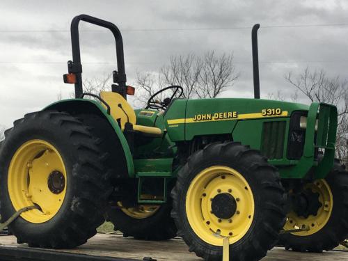 John Deere 5310