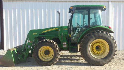 John Deere 5525