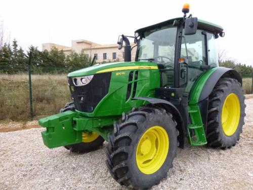 John Deere 6110