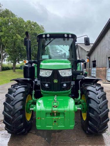 John Deere 6120