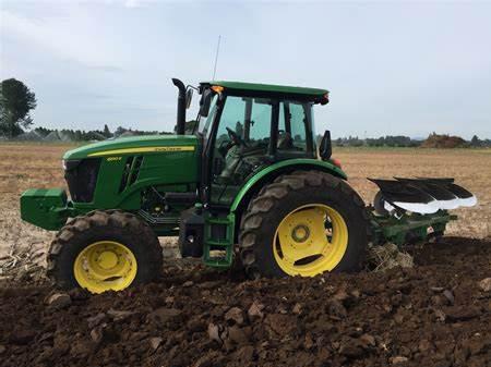 John Deere 6120E