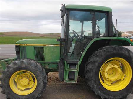 John Deere 6200