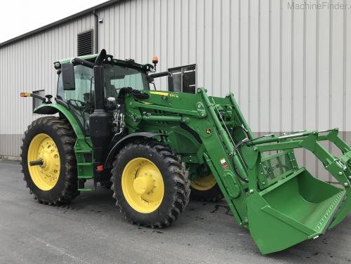 John Deere 6215R