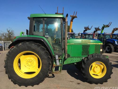 John Deere 6510