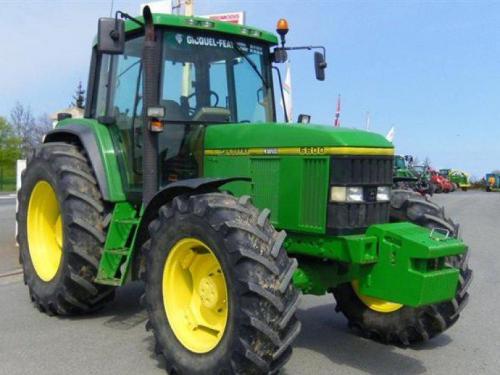 John Deere 6800