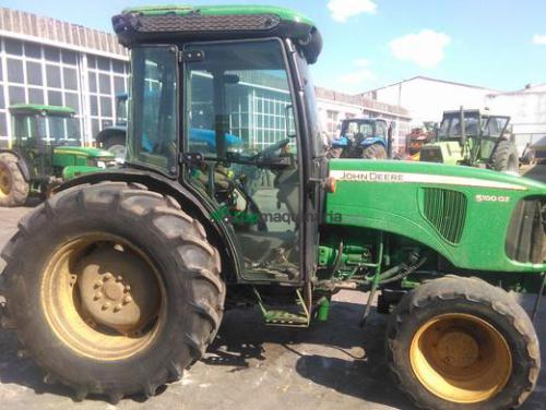 John Deere 70R