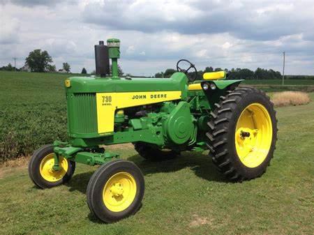 John Deere 730