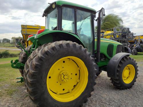 John Deere 7515