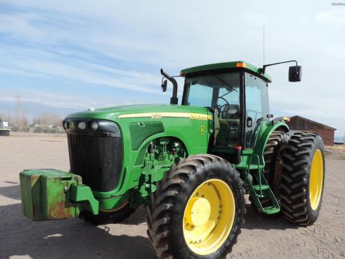 John Deere 8120