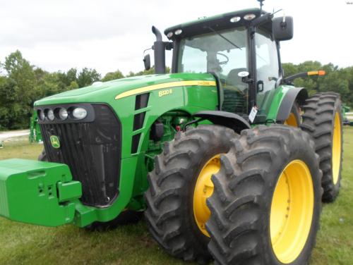 John Deere 8320R