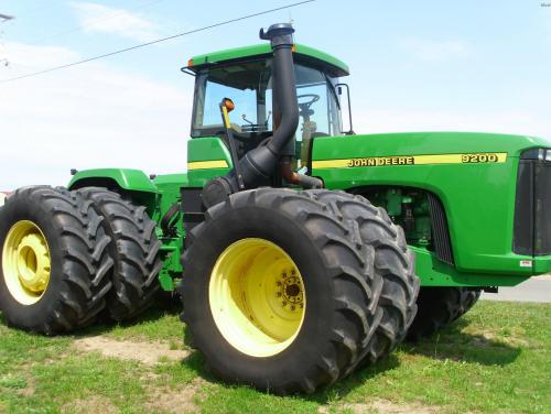 John Deere 9200