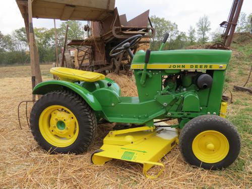 John Deere lawn tractors 110