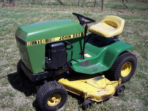 John Deere lawn tractors 116