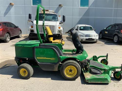 John Deere lawn tractors 1420 Series II