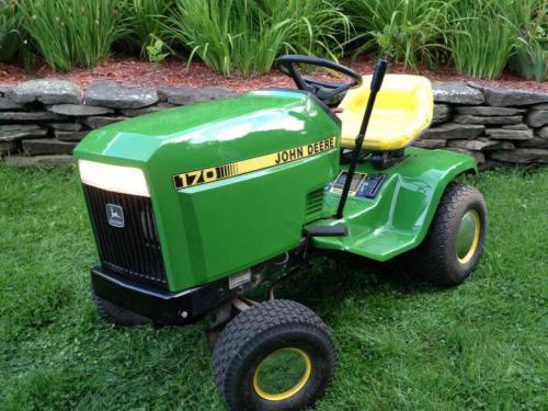 John Deere lawn tractors 170